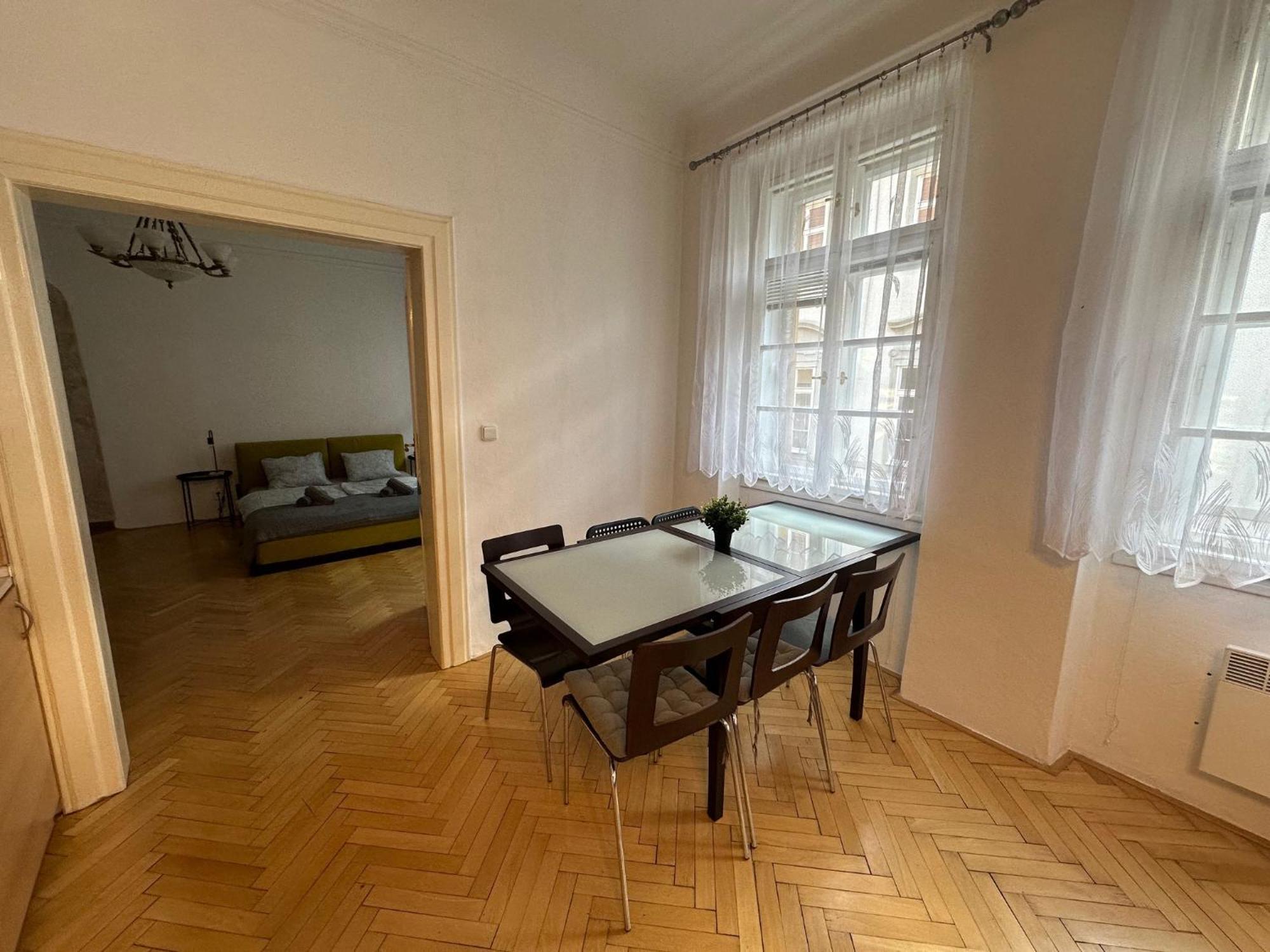 Nerudova Apartments Praag Buitenkant foto